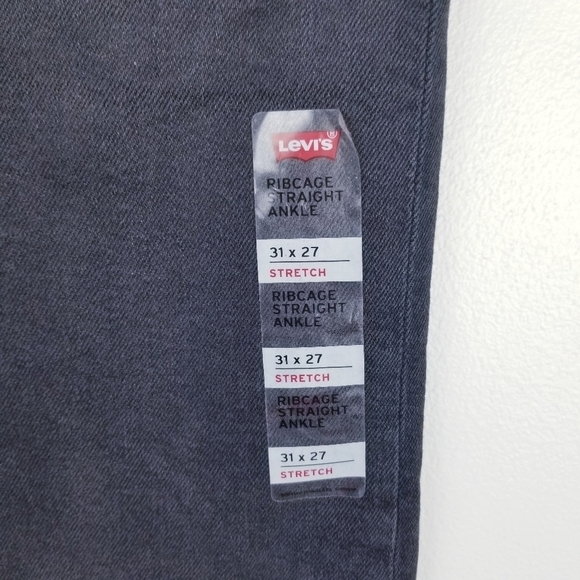 Levi's Black Ribcage Straight Ankle Button Fly Jeans NWT size 31x27 - Picture 10 of 11